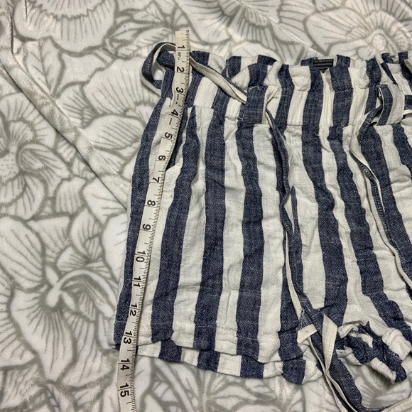 Indero Paperbag Waist Shorts - Picture 2 of 2